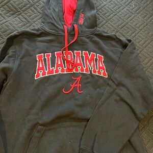 Colosseum Men's Red and Black Hoodie